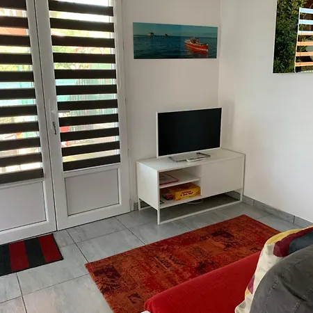 Altea Пессак